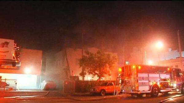 2 die in apartment fire, residents evacuated - WSVN 7News | Miami News ...