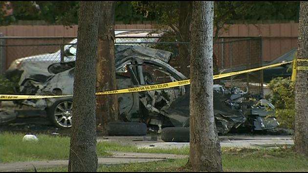 1 dead, 2 injured in 2-vehicle collision - WSVN 7News | Miami News ...