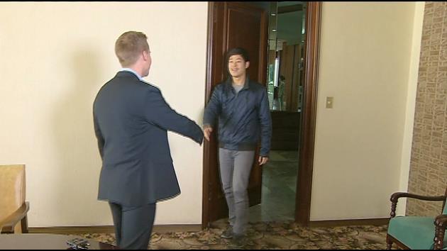 Seoul North Korea Releases Detained South Korean Student WSVN 7News 8945686 G