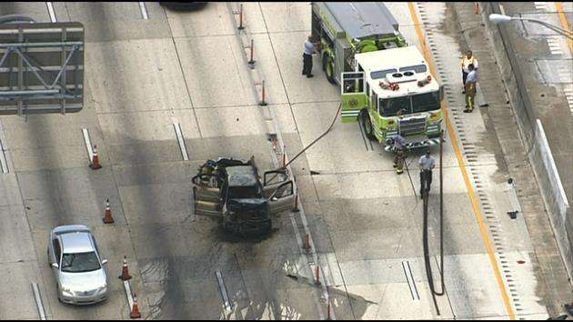 Car catches fire in 3-vehicle pileup on I-95 - WSVN 7News | Miami News ...