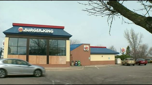 Minnesota Burger King Workers Smash Windows After Prank Call Wsvn 7news Miami News Weather Sports Fort Lauderdale View the burger king menu, read burger king reviews, and get burger king hours and directions. minnesota burger king workers smash