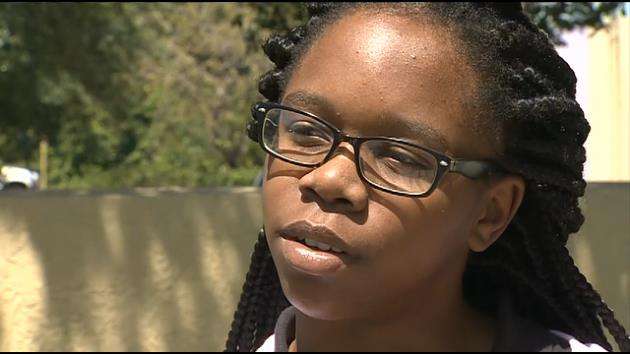 South Florida teen robbed at gunpoint for cellphone - WSVN 7News ...