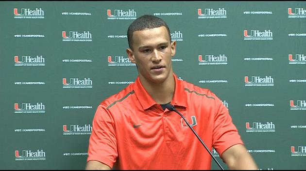 Miami QB Brad Kaaya going pro, skipping senior season – WSVN 7News | Miami  News, Weather, Sports | Fort Lauderdale