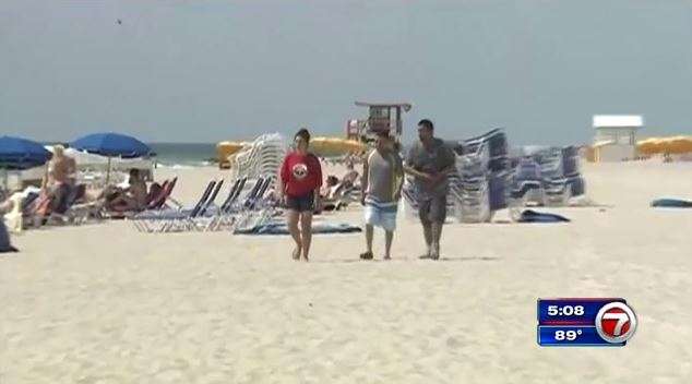 Man accused of robbing tourists on Miami Beach receives no bond - WSVN ...