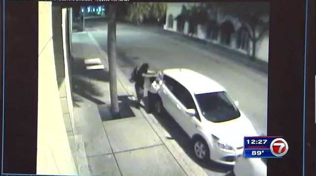 Police arrest man pretending to be police officer, exposing self to ...