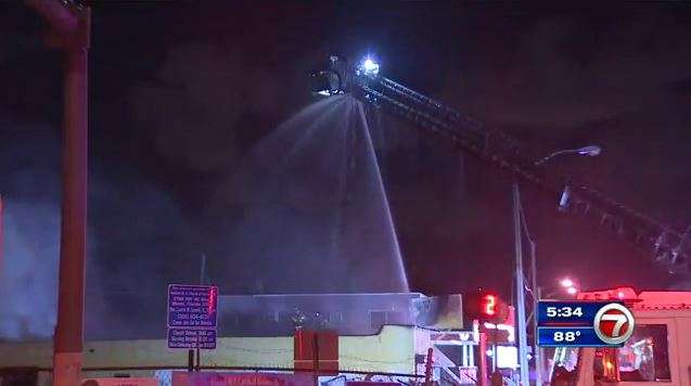 Fire breaks out at Northwest Miami-Dade commercial building - WSVN ...