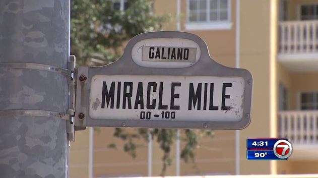 3 women robbed at gunpoint near Miracle Mile - WSVN 7News | Miami News ...
