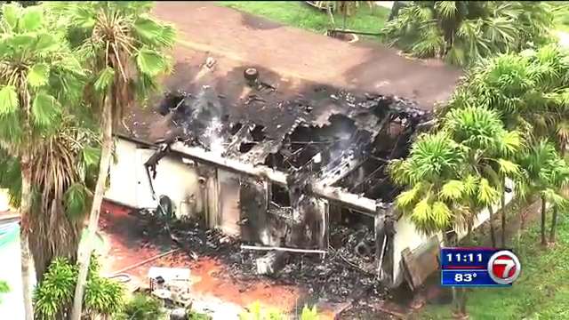 Man dies after SW Miami-Dade house fire - WSVN 7News | Miami News ...