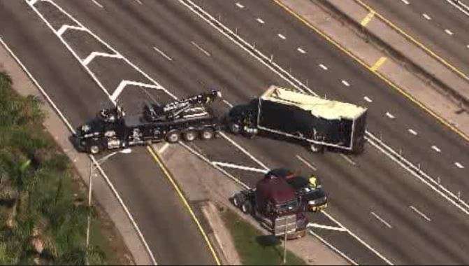 I-95 reopens after multi-vehicle crash cleared in North Miami-Dade ...