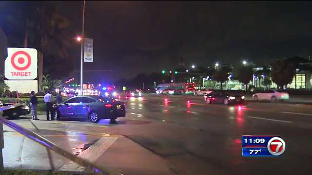 Man hospitalized after North Miami Beach shooting - WSVN 7News | Miami ...