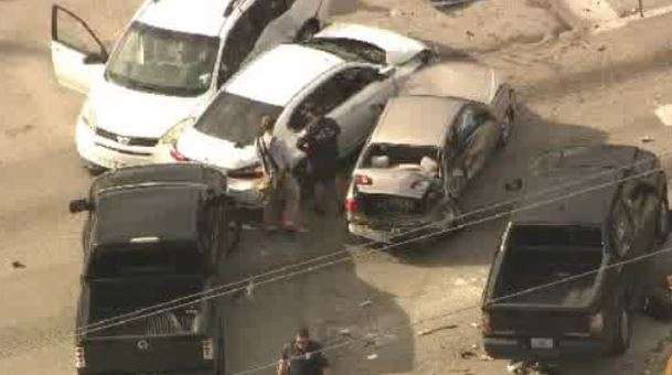 Police chase ends in multi-vehicle crash in Sunrise - WSVN 7News ...