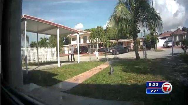 Alarm scares off would-be burglar at Hialeah home - WSVN 7News | Miami ...