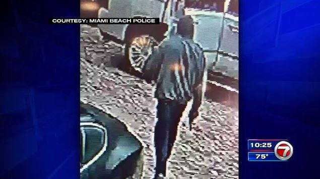 Woman robbed at gunpoint in Miami Beach - WSVN 7News | Miami News ...