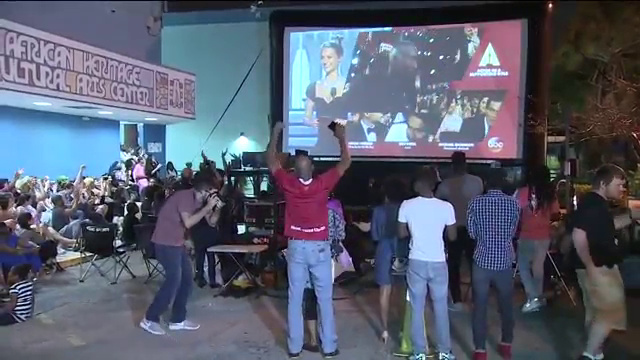 Local cast, community celebrate made-in-Miami 'Moonlight' Oscar win - WSVN 7News | Miami News ...