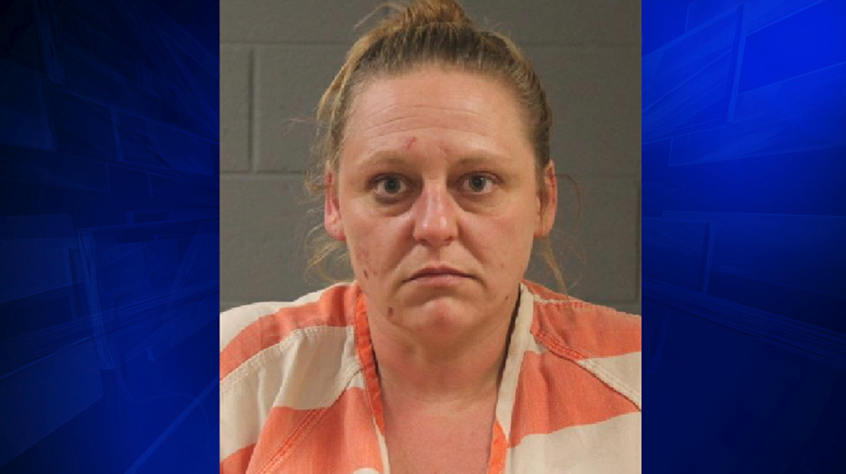 Mother accused of locking up, starving child asks for better jail cell ...