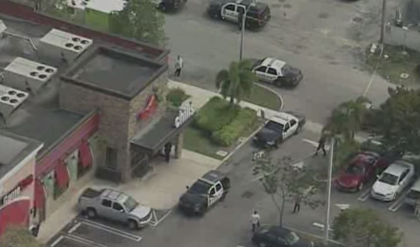 Employee killed in shooting at Miami Gardens Chili’s restaurant WSVN