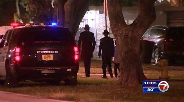 Rabbi pistol-whipped, robbed at gunpoint in North Miami Beach - WSVN ...