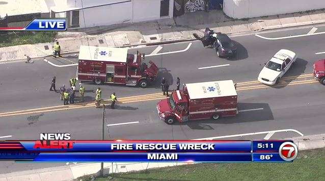 1 injured in fire rescue-involved wreck in Miami - WSVN 7News | Miami ...