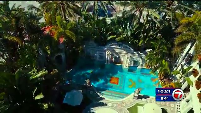 Versace S Former Mansion Now A Luxury Hotel In Miami Beach Wsvn 7news Miami News Weather Sports Fort Lauderdale