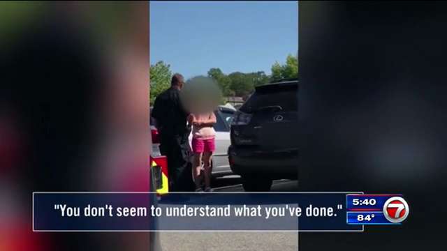 Officer lectures mother who left children in hot car - WSVN 7News ...