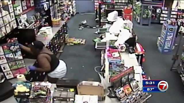 Police search for group that robbed Hialeah Gamestop - WSVN 7News ...