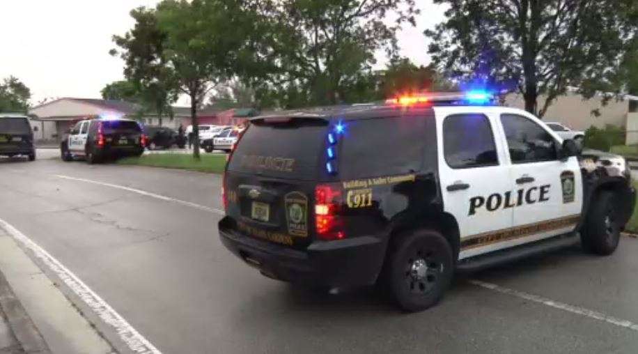 Man dead after shooting in Miami Gardens neighborhood - WSVN 7News ...