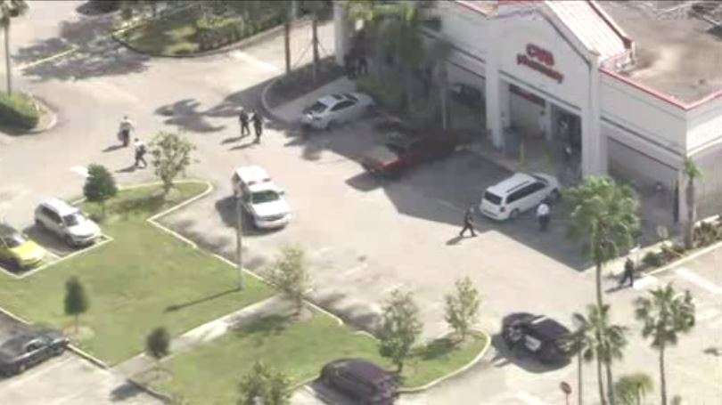 1 hospitalized, 1 in custody after shooting at Davie CVS - WSVN 7News ...