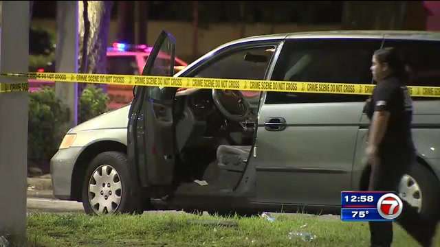 Good Samaritan helps man shot at North Miami Beach ATM - WSVN 7News ...