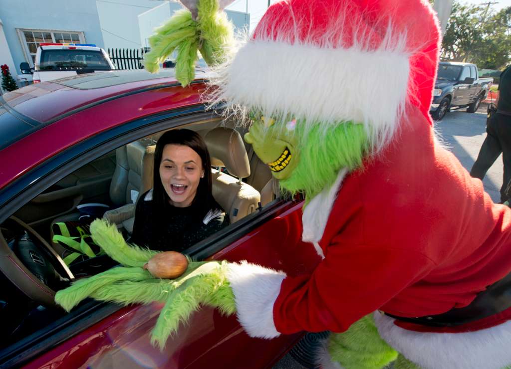 Grinch Patrols Traffic In Florida Keys Wsvn 7news Miami News Weather Sports Fort Lauderdale Grinch Patrols Traffic In Florida Keys Wsvn 7news Miami News Weather Sports Fort Lauderdale