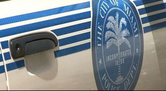 Police investigate after man fatally stabbed in Miami - WSVN 7News ...