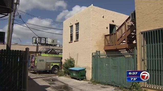North Miami apartment catches fire - WSVN 7News | Miami News, Weather ...