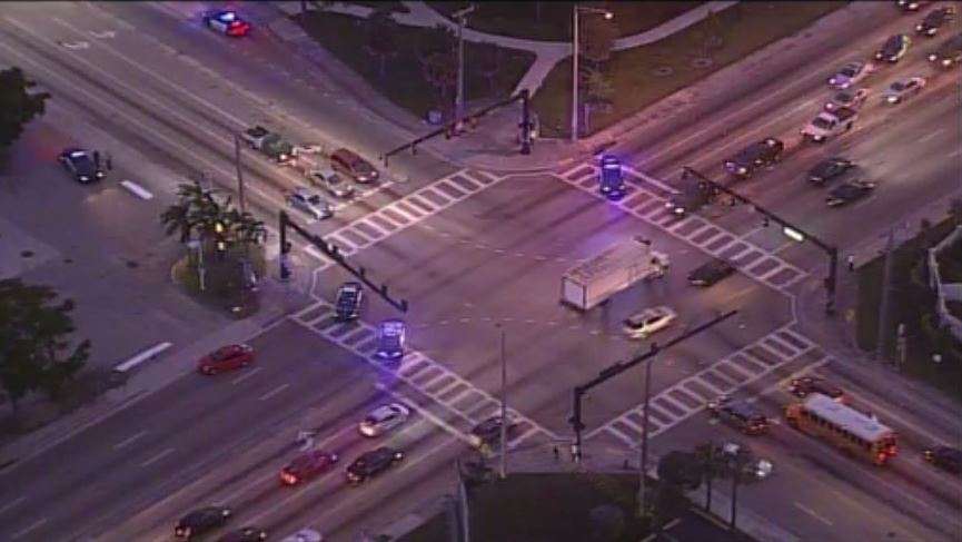 Pedestrian hit by car near Fort Lauderdale - WSVN 7News | Miami News ...