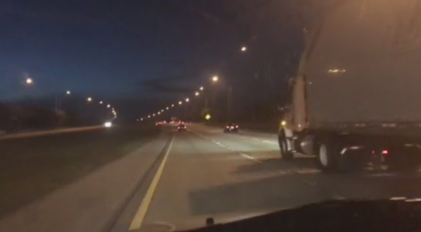 Florida driver calls 911 while going 100 mph after gas pedal gets stuck