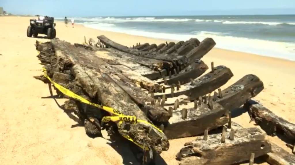 Centuriesold ship hull washes ashore on Florida beach WSVN 7News