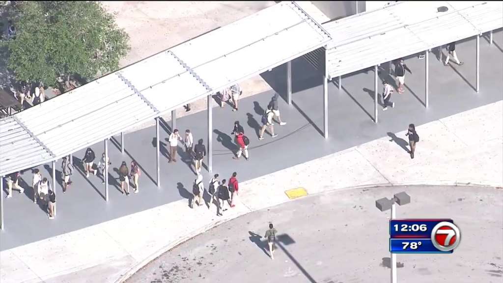 Lockdown lifted at South Miami High School after unfounded phone threat