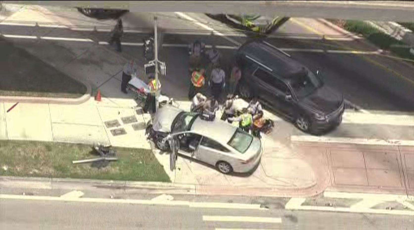 Several injured following car crash in South Miami - WSVN 7News | Miami ...