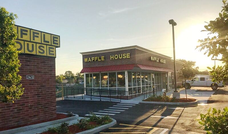 Waffle House restaurant opens its first restaurant in Miami-Dade – WSVN