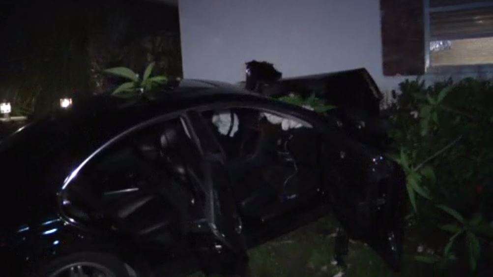 Car slams into Pembroke Pines home, driver in custody - WSVN 7News ...