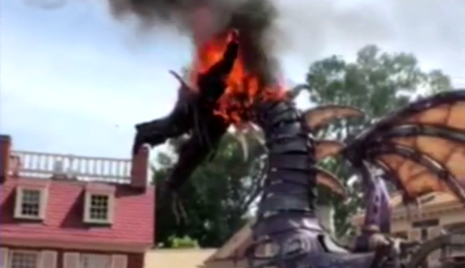 Dragon float catches fire during parade at Disney’s Magic Kingdom WSVN 7News Miami News