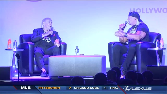 Hulk Hogan Ric Flair Discuss Wrestling Careers In Touring Show Wsvn 7news Miami News Weather Sports Fort Lauderdale