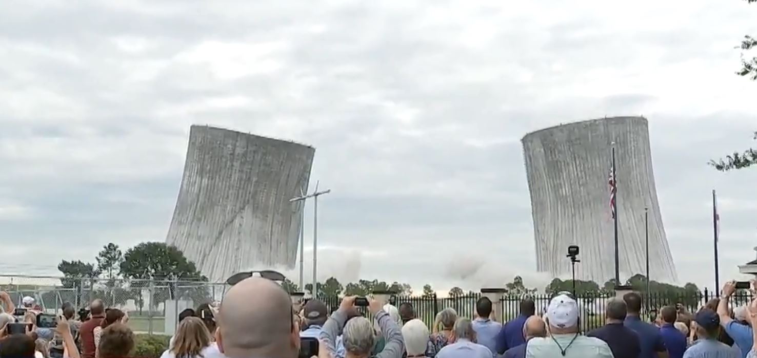 Cooling towers imploded at Jacksonville power plant WSVN