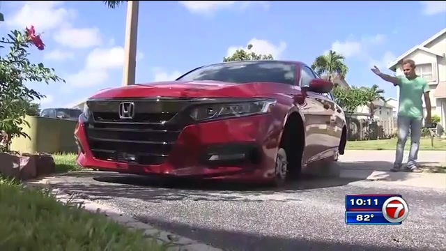 Tire Thieves Target Pembroke Pines Neighborhood Leave Cars On Blocks Wsvn 7news Miami News Weather Sports Fort Lauderdale