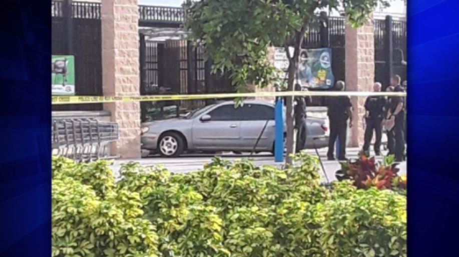 Woman detained after sideswiping Fort Lauderdale Walmart, causing