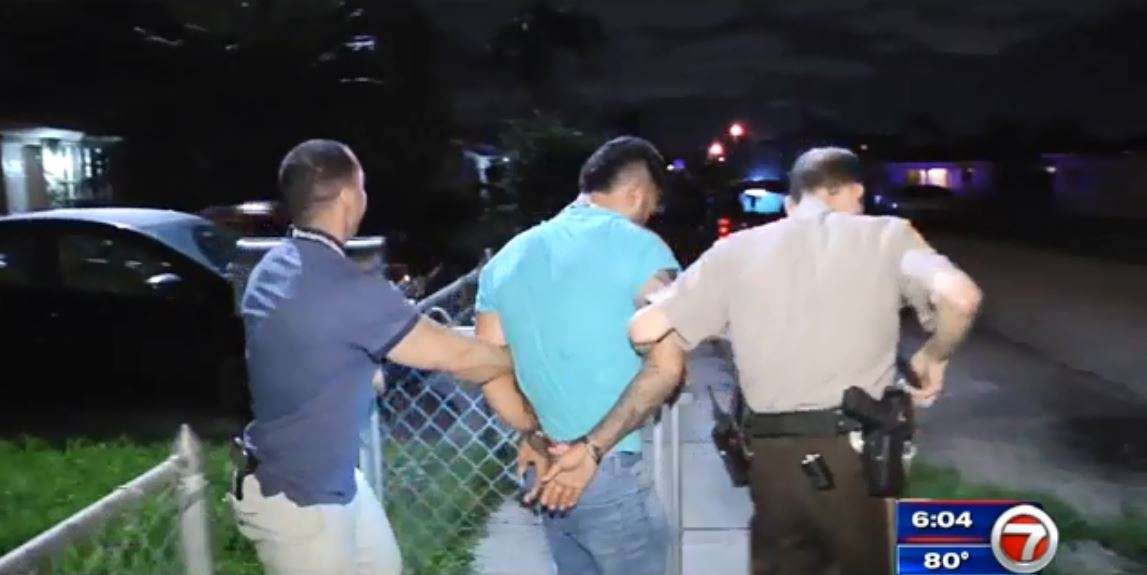 2 arrested after police pursuit in SW Miami-Dade - WSVN 7News | Miami ...