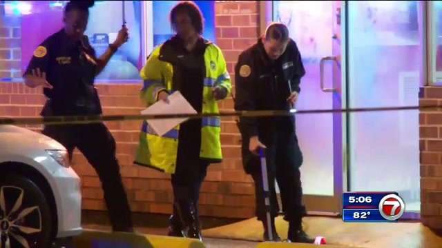 3 dead, 7 wounded after gunmen in New Orleans fire on crowd - WSVN ...
