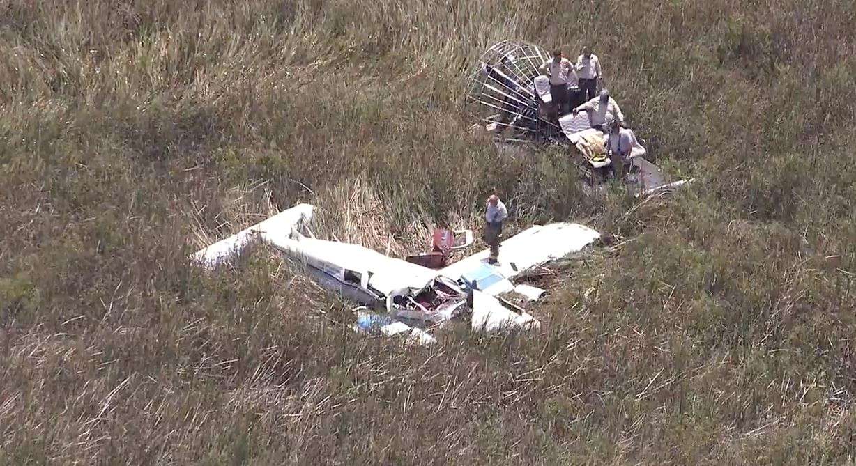 At least 3 dead after 2 small planes crash in SW Miami-Dade - WSVN ...