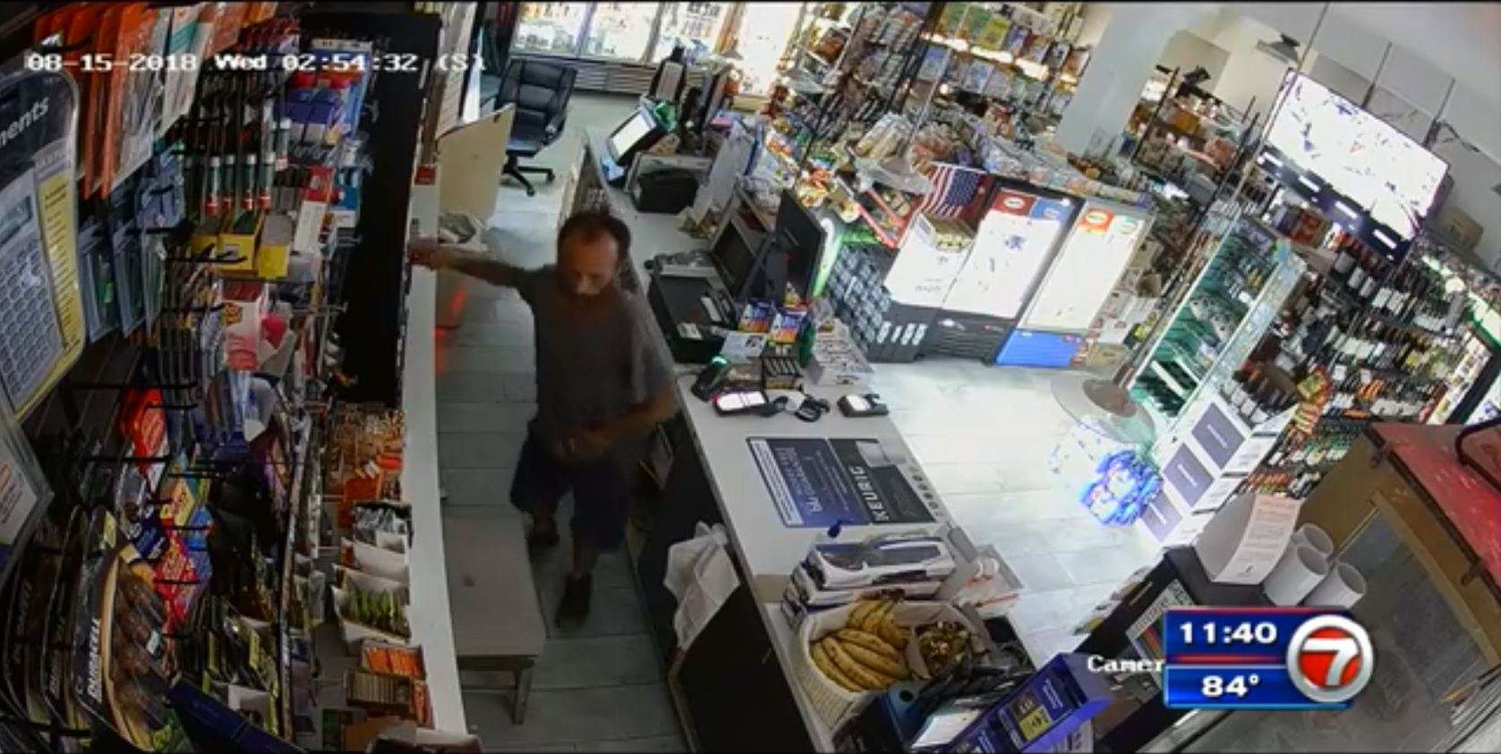Thieves caught on camera stealing from 2 Miami businesses in separate ...