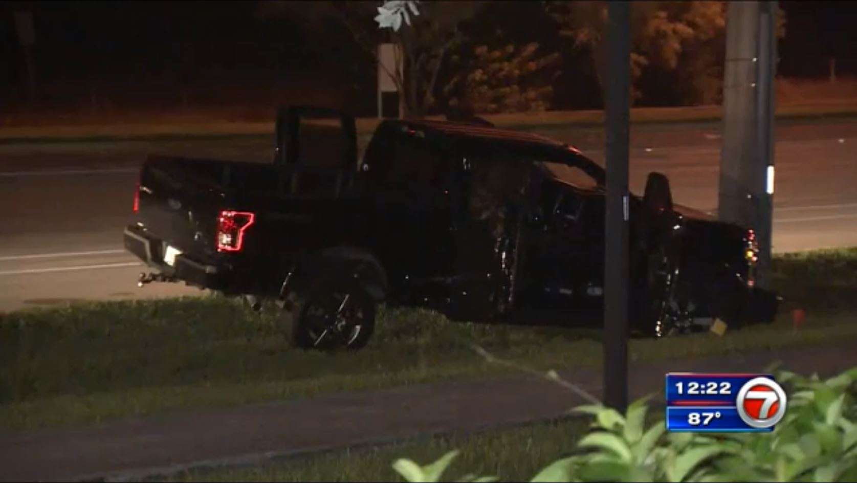 Cross-county police chase ends in crash; suspect arrested in West Park ...