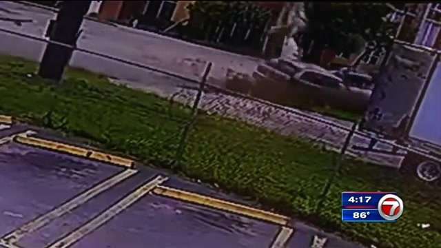Police arrest driver who fled officers, rolled over in NW Miami-Dade ...