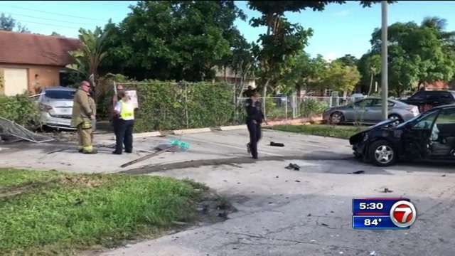 3 hospitalized after car crash sends vehicle into Fort Lauderdale home ...